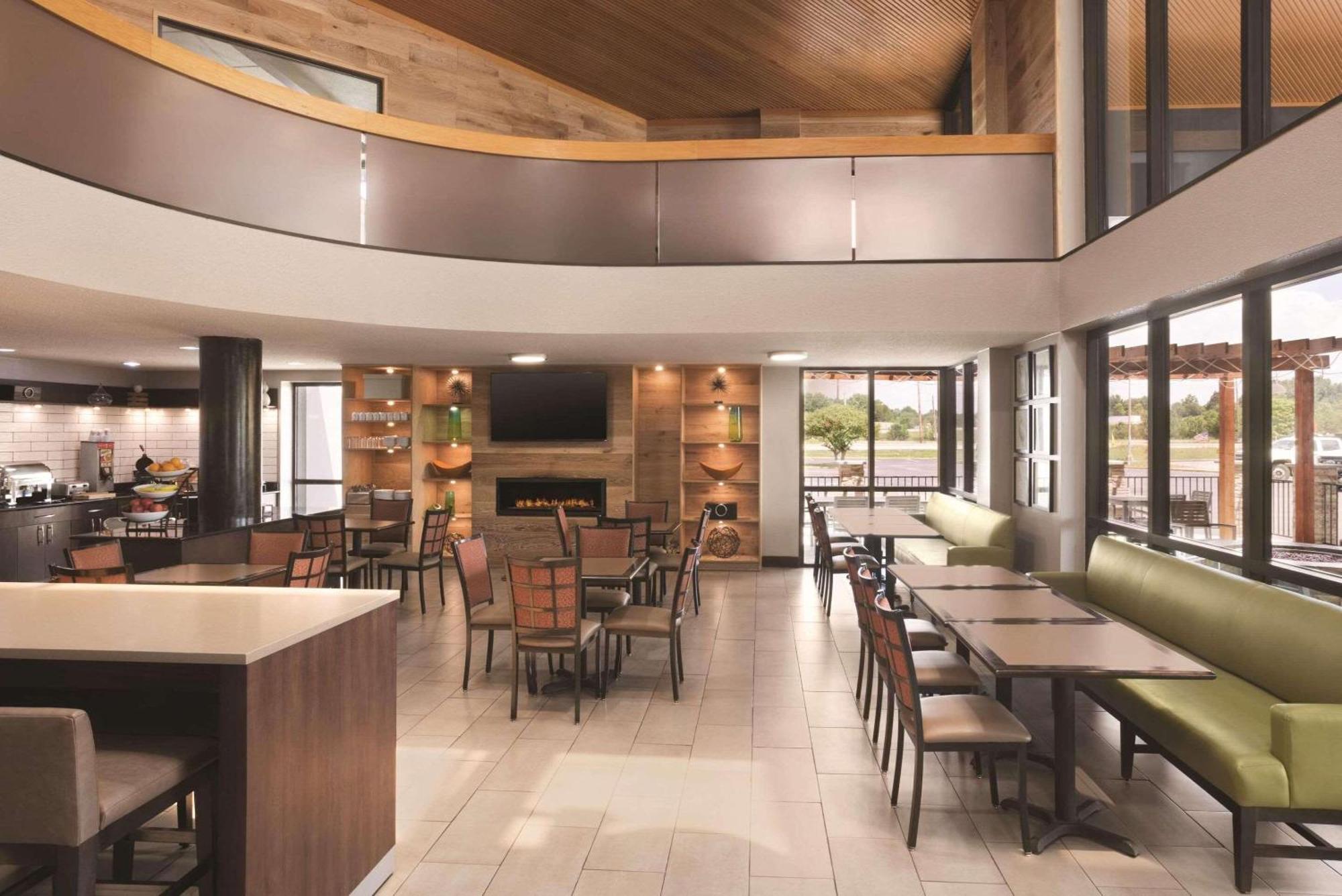 Country Inn & Suites By Radisson, Indianapolis East, In Eksteriør bilde