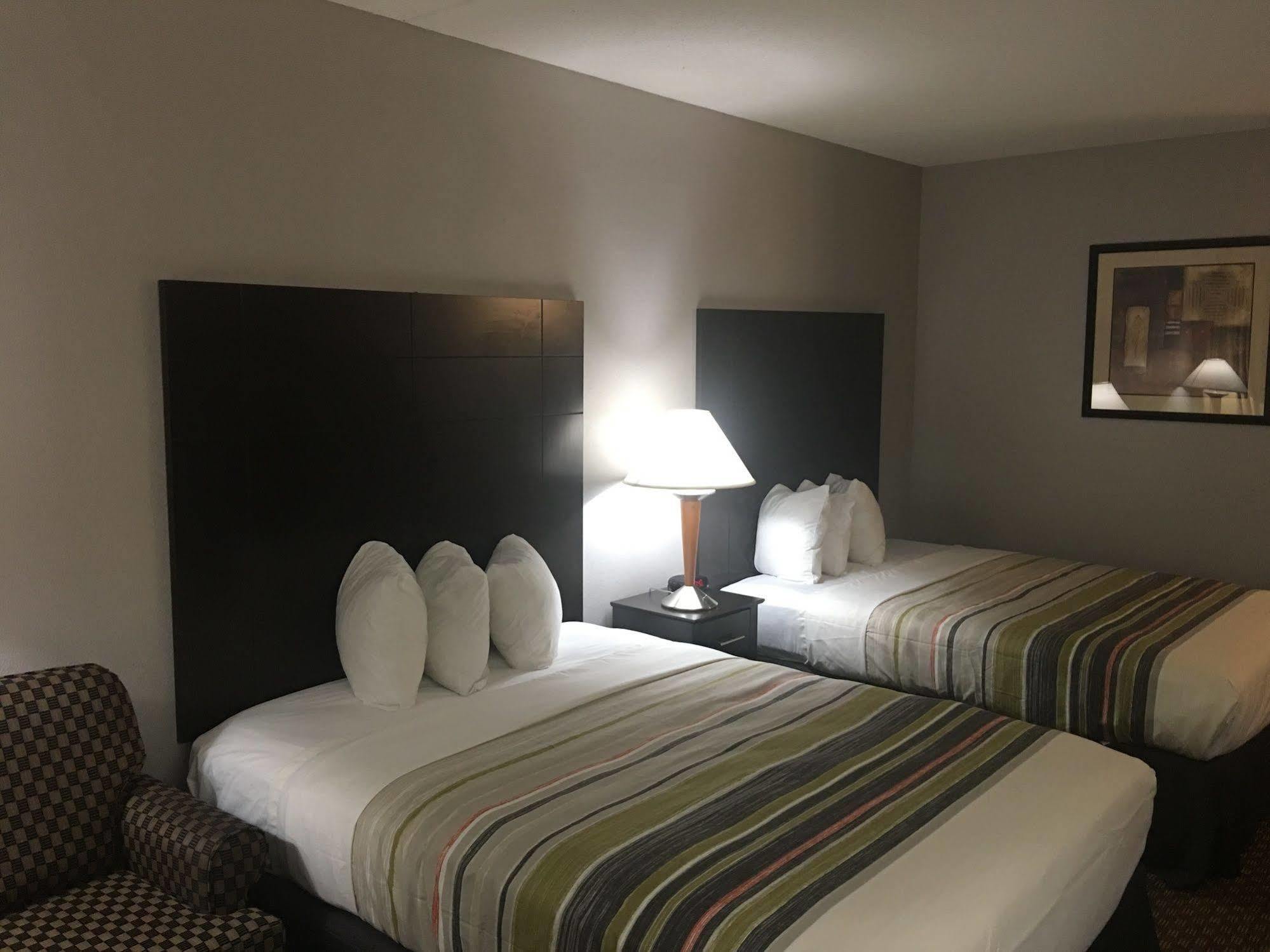 Country Inn & Suites By Radisson, Indianapolis East, In Eksteriør bilde